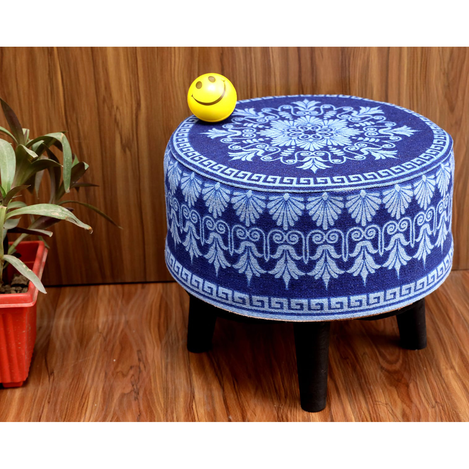 ottoman and pouffs manufacturers